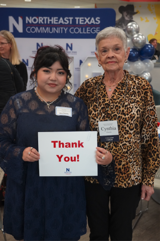 recipient thanking donor