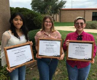 students who won photography contest