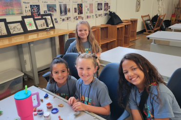 girls in art class