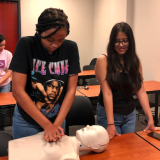 students in CPR class
