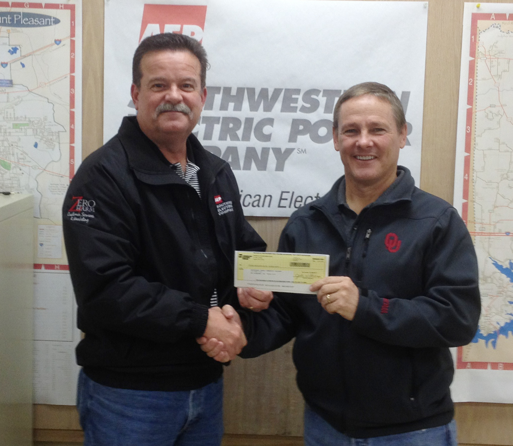 AEP SWEPCO gives $1000 for scholarships | Northeast Texas Community College